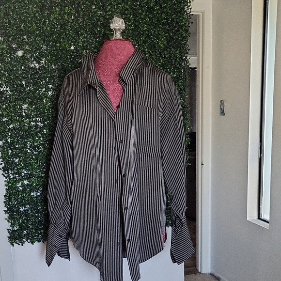 Zara Tops - Black and White Striped Button-Up Shirt